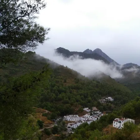 The Lost Village El Acebuchal Bed & Breakfast